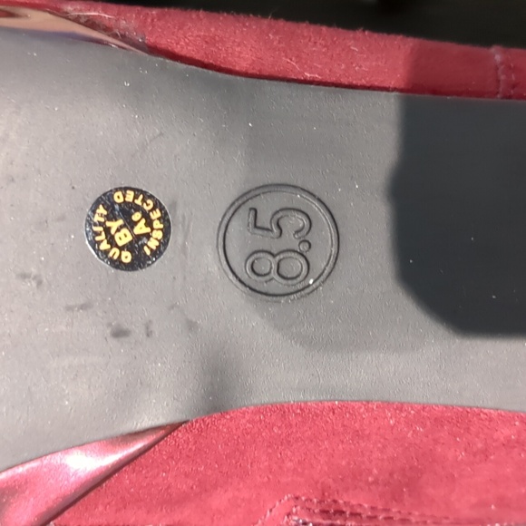 Burgundy Booties East Fifth 8.5 - Picture 5 of 5